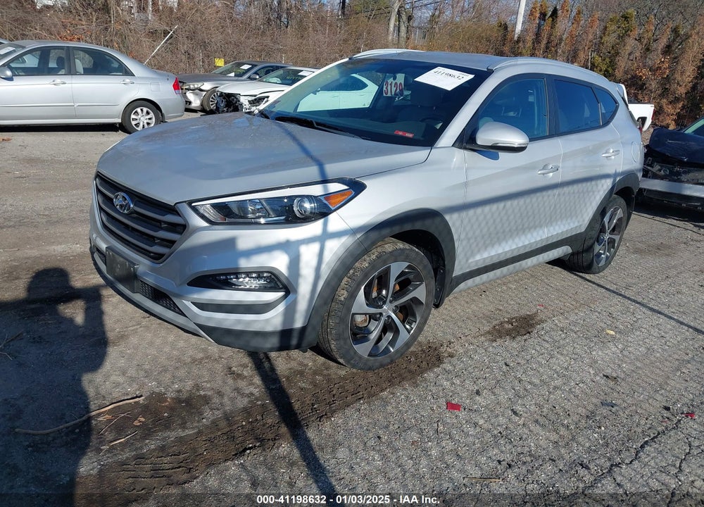 2018 HYUNDAI TUCSON SPORT VIN: KM8J3CAL2JU755467