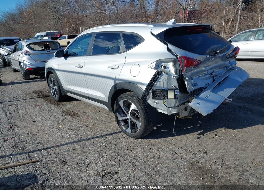 2018 HYUNDAI TUCSON SPORT VIN: KM8J3CAL2JU755467