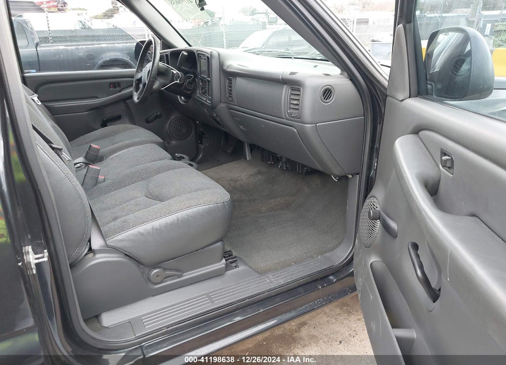 2005 CHEVROLET SILVERADO 1500 VIN: 1GCEC14V45Z120010
