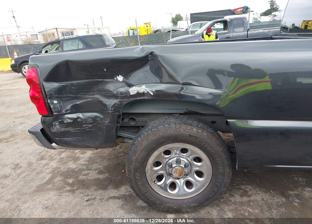 2005 CHEVROLET SILVERADO 1500 VIN: 1GCEC14V45Z120010