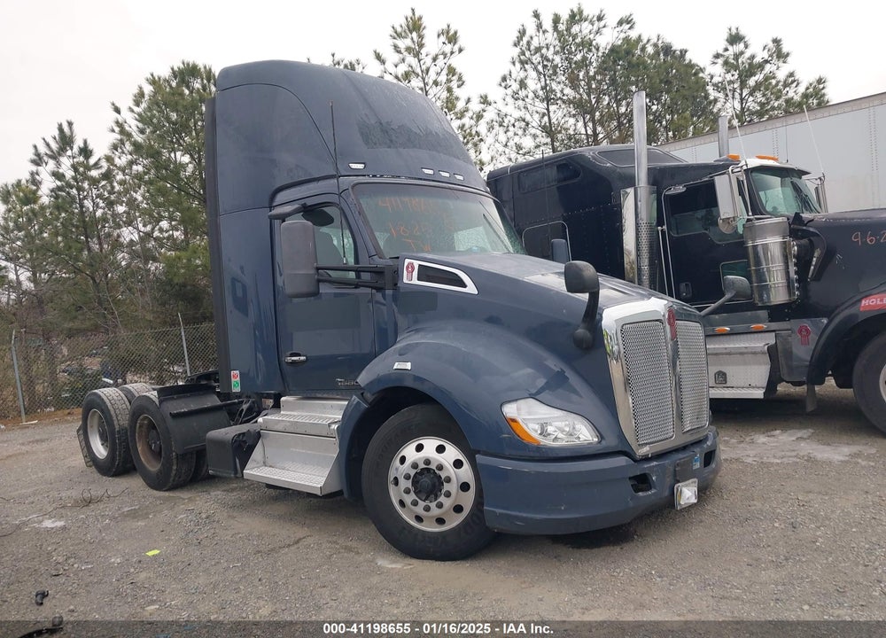 2020 KENWORTH T680 VIN: 1XKYDP9X4LJ407578