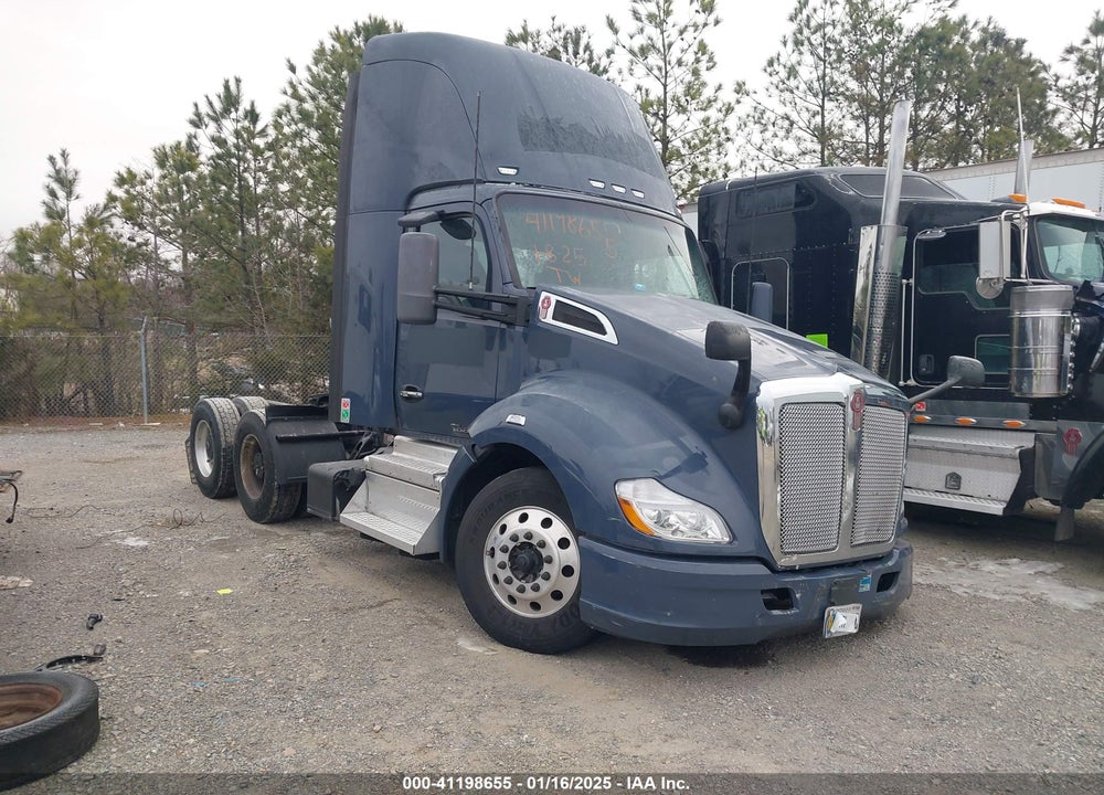 2020 KENWORTH T680 VIN: 1XKYDP9X4LJ407578