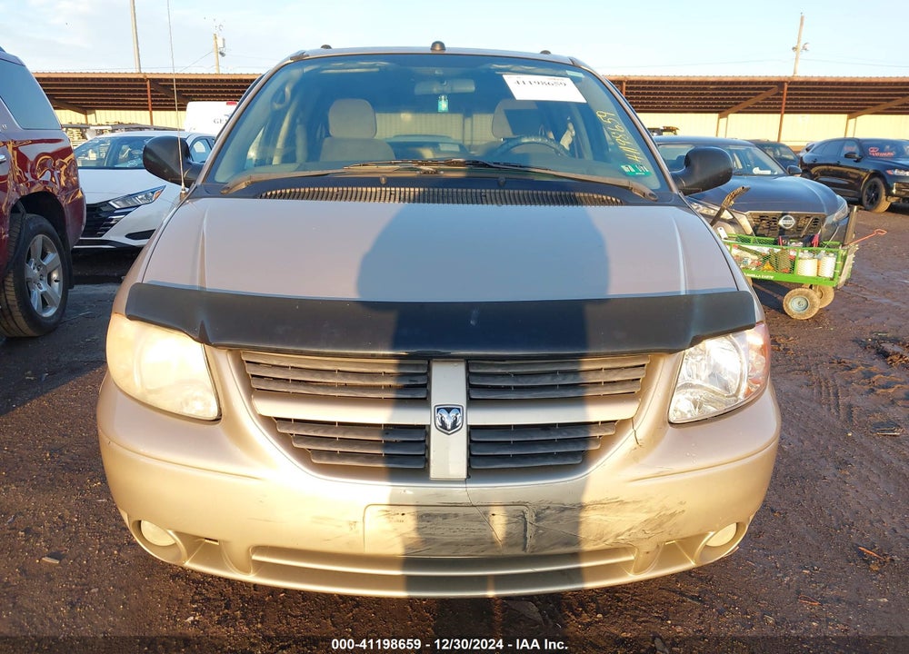 2005 DODGE GRAND CARAVAN SXT VIN: 2D4GP44L55R492434
