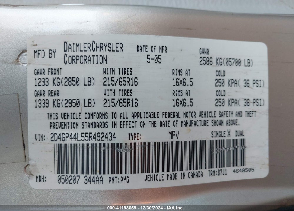 2005 DODGE GRAND CARAVAN SXT VIN: 2D4GP44L55R492434