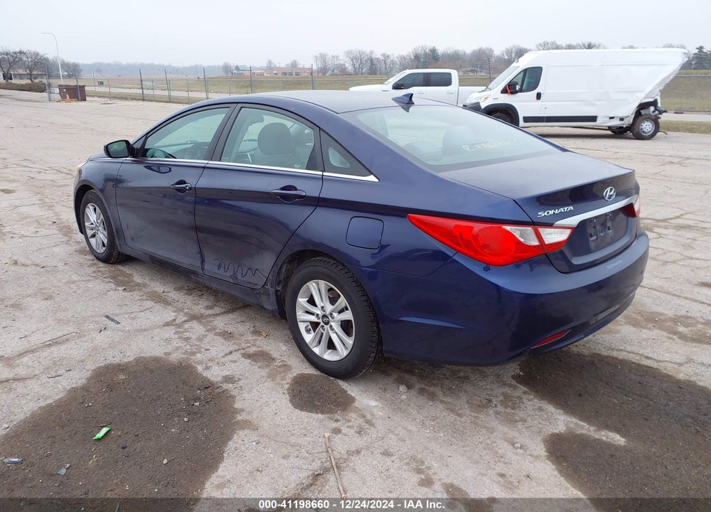 2012 HYUNDAI SONATA VIN: 5NPEB4AC7CH420376