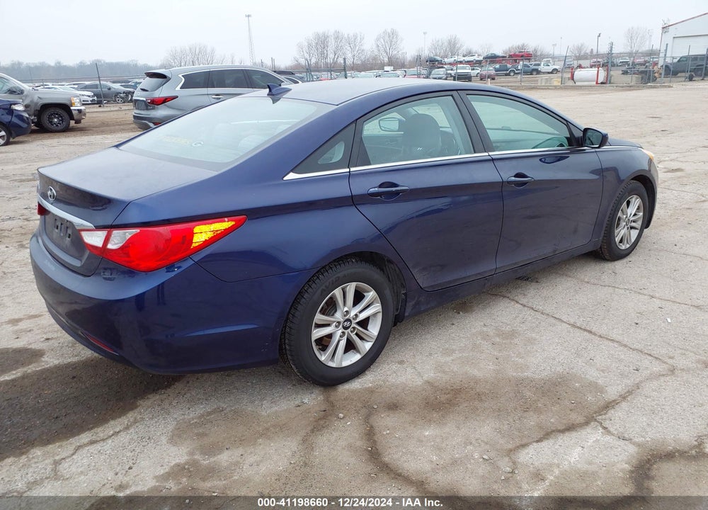 2012 HYUNDAI SONATA VIN: 5NPEB4AC7CH420376