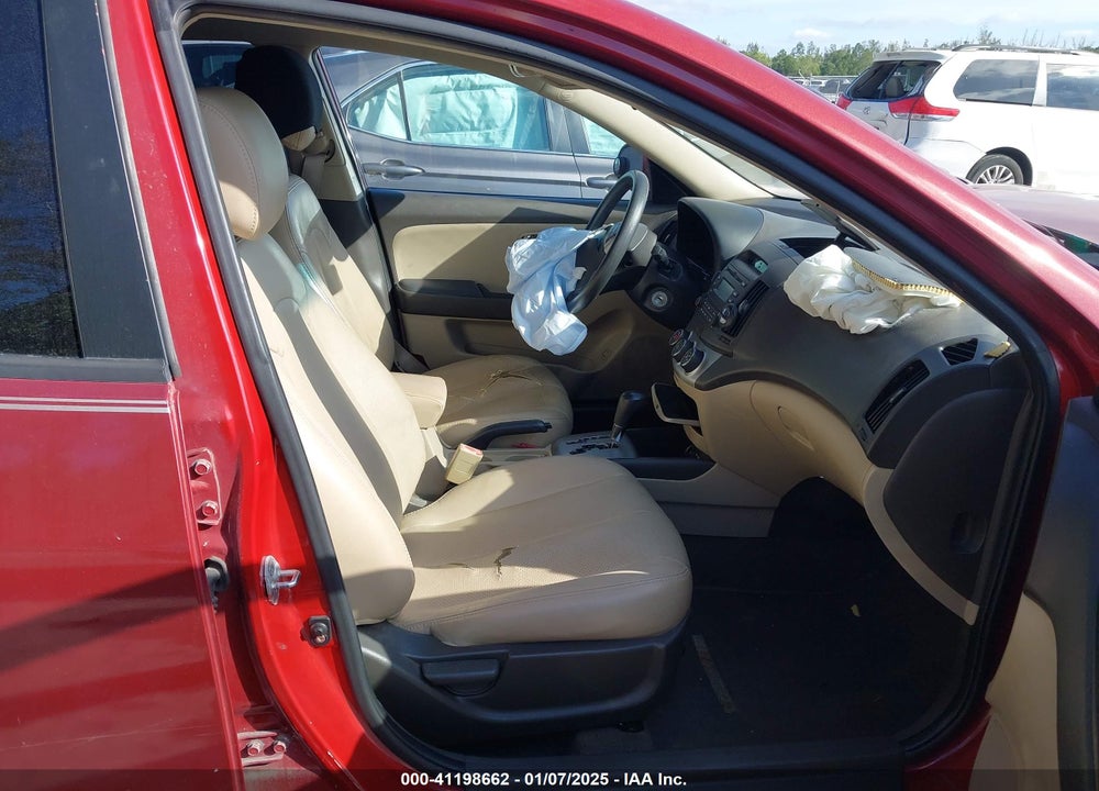 2010 HYUNDAI ELANTRA VIN: KMHDU4AD2AU926727