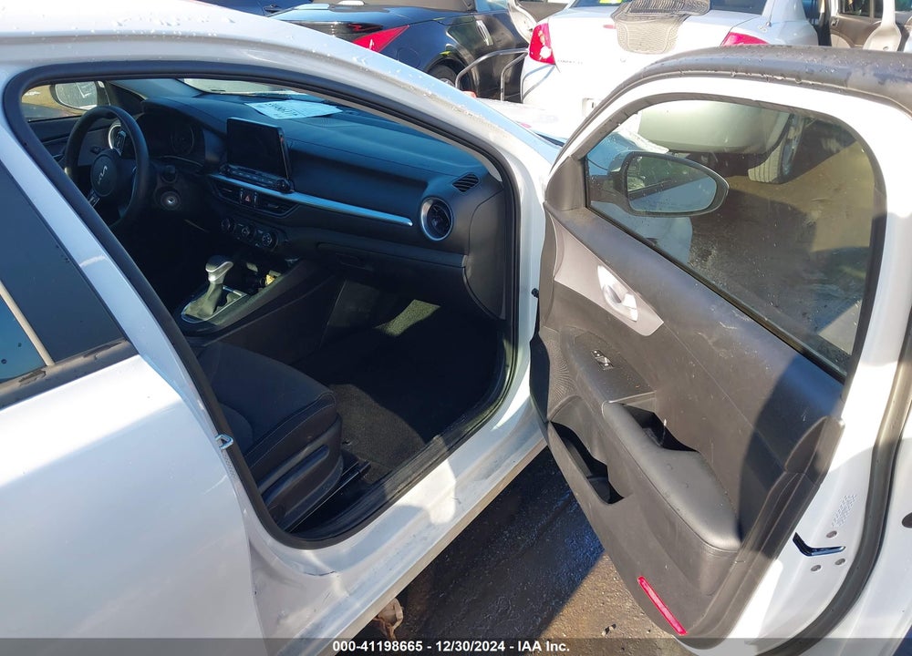 2024 KIA FORTE VIN: 3KPF24AD3RE793599