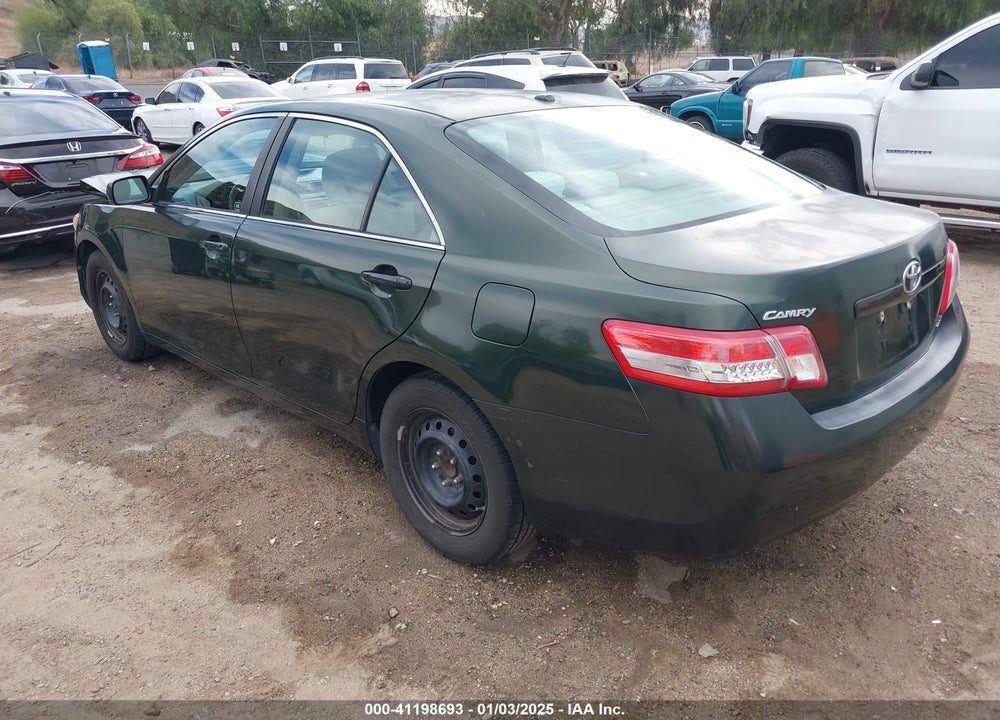 2011 TOYOTA CAMRY LE VIN: 4T1BF3EK4BU582551