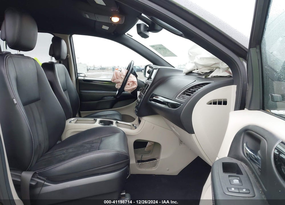 2019 DODGE GRAND CARAVAN SXT VIN: 2C4RDGCG1KR724298