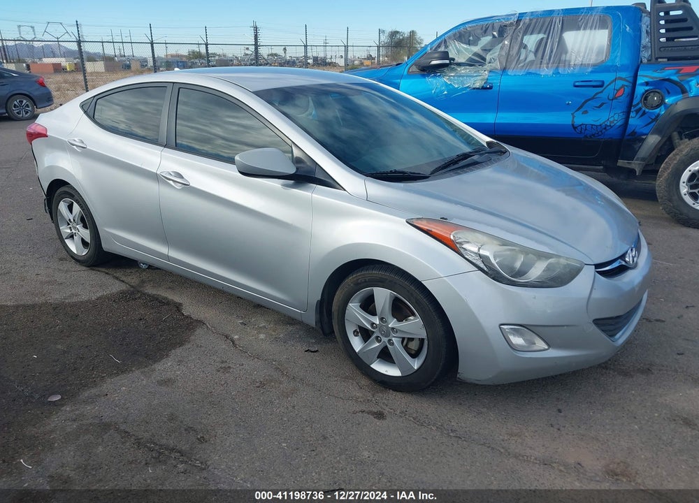 2013 HYUNDAI ELANTRA GLS VIN: 5NPDH4AE7DH380944
