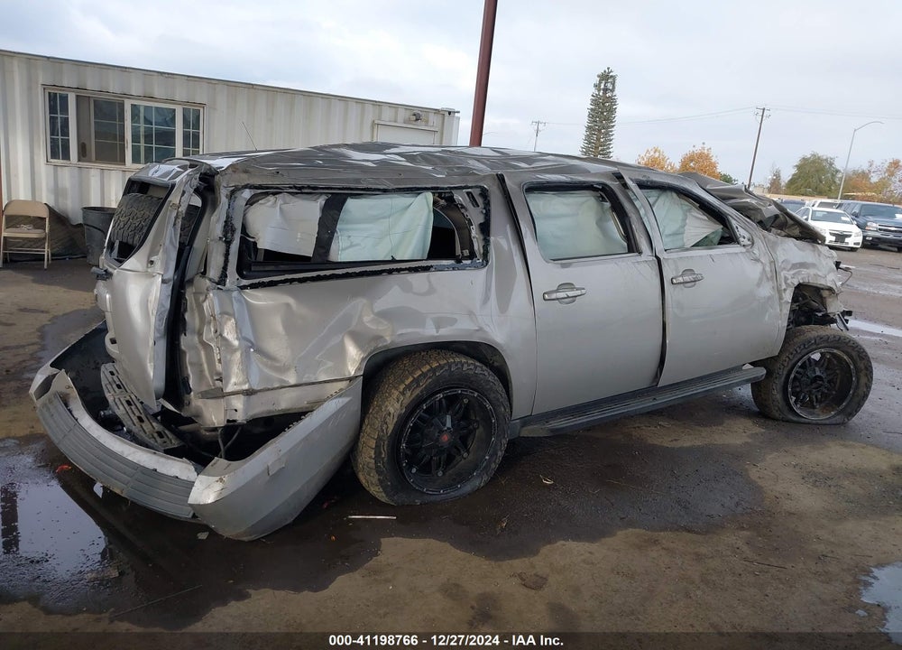 2009 CHEVROLET SUBURBAN 1500 LT2 VIN: 1GNFK26349R274786