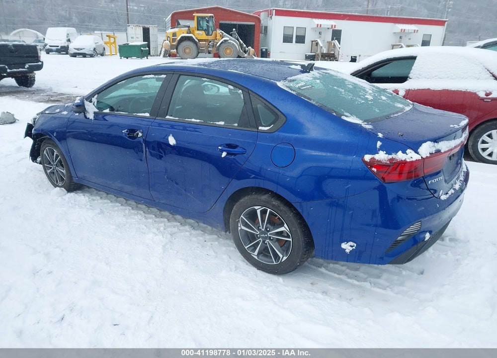 2023 KIA FORTE VIN: 3KPF24AD9PE693522