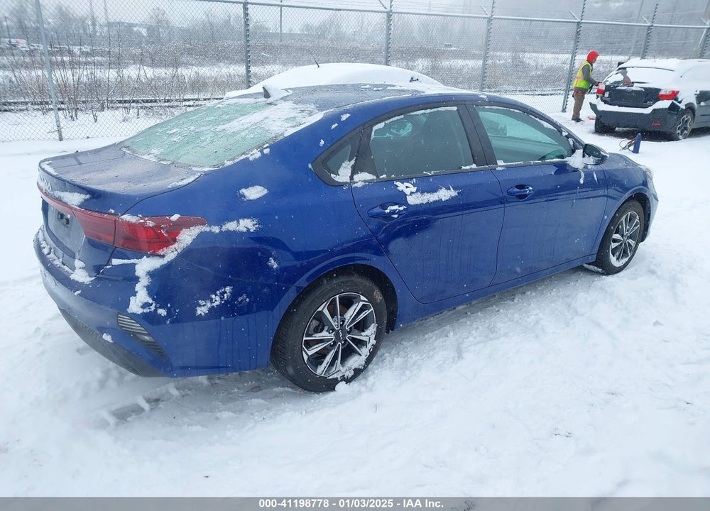2023 KIA FORTE VIN: 3KPF24AD9PE693522