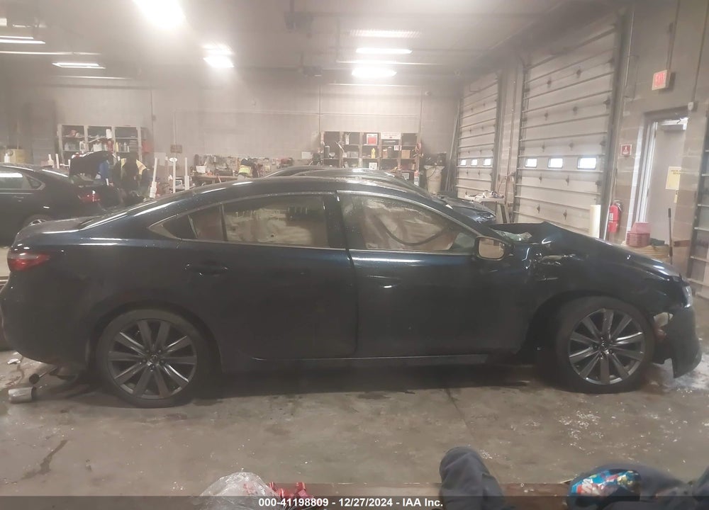 2018 MAZDA 6 TOURING VIN: JM1GL1VM8J1326731