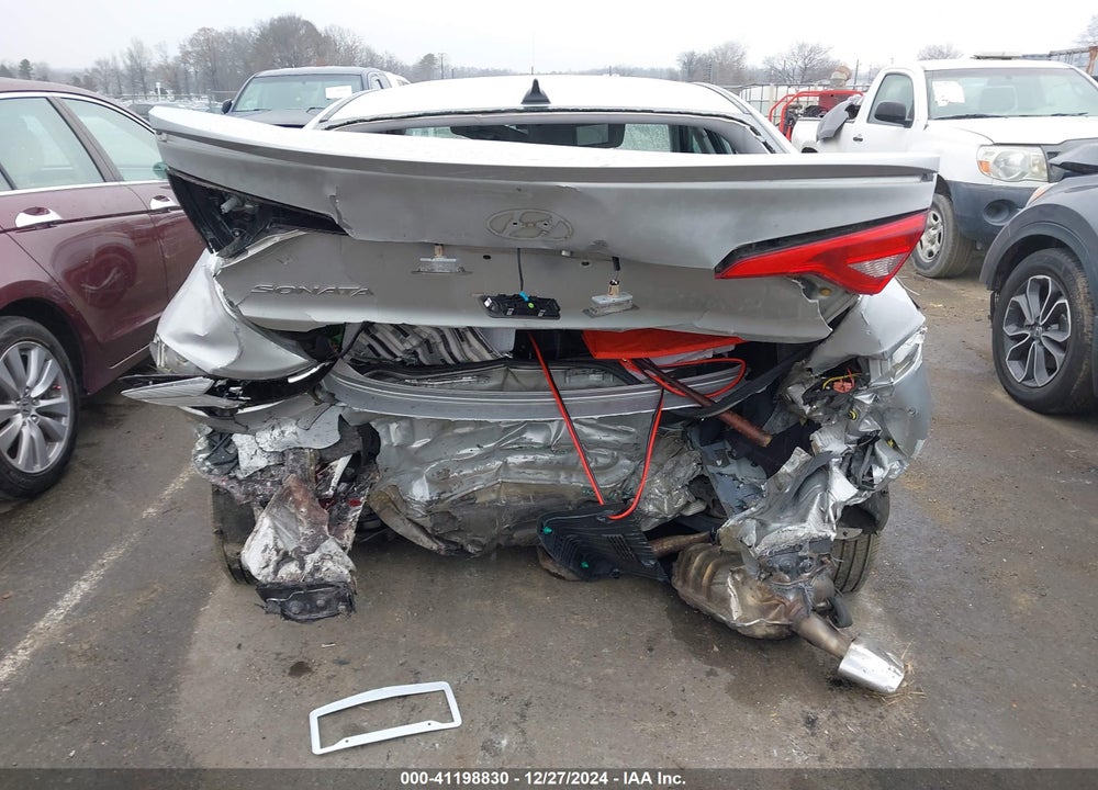 2017 HYUNDAI SONATA VIN: 5NPE24AFXHH486017