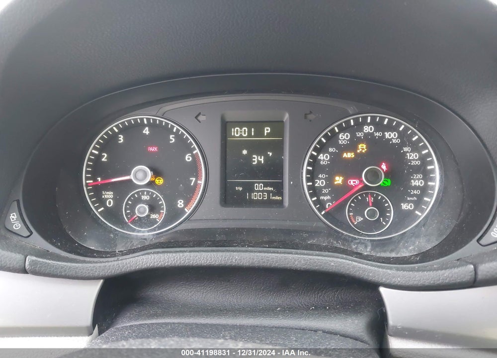2015 VOLKSWAGEN PASSAT 1.8T S VIN: 1VWAS7A31FC035764
