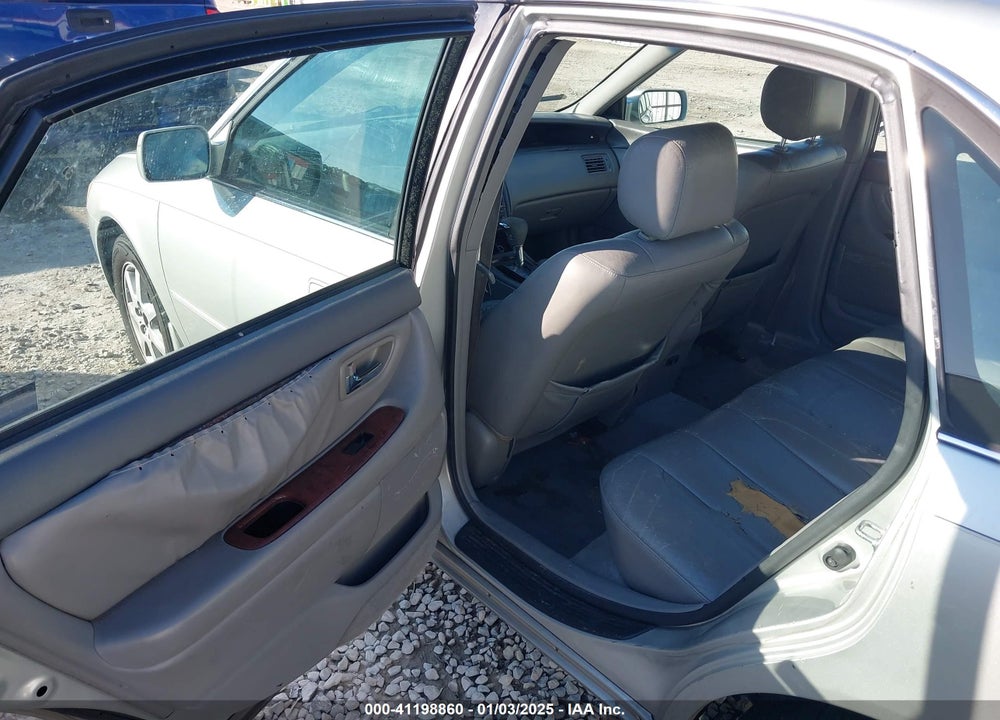 2002 TOYOTA AVALON XLS VIN: 4T1BF28B52U207743