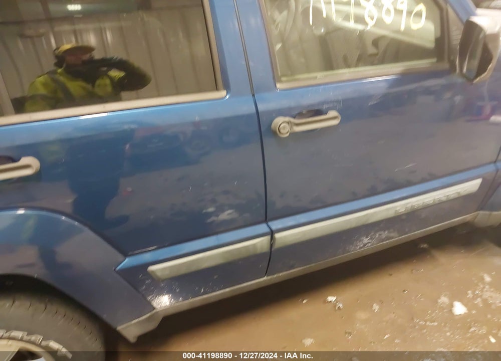 2010 JEEP LIBERTY SPORT VIN: 1J4PN2GK6AW115763