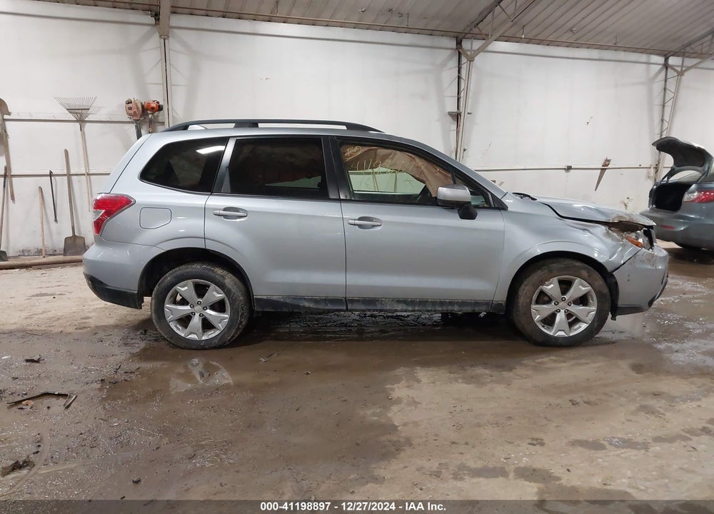2016 SUBARU FORESTER 2.5I PREMIUM VIN: JF2SJAFC0GH551877