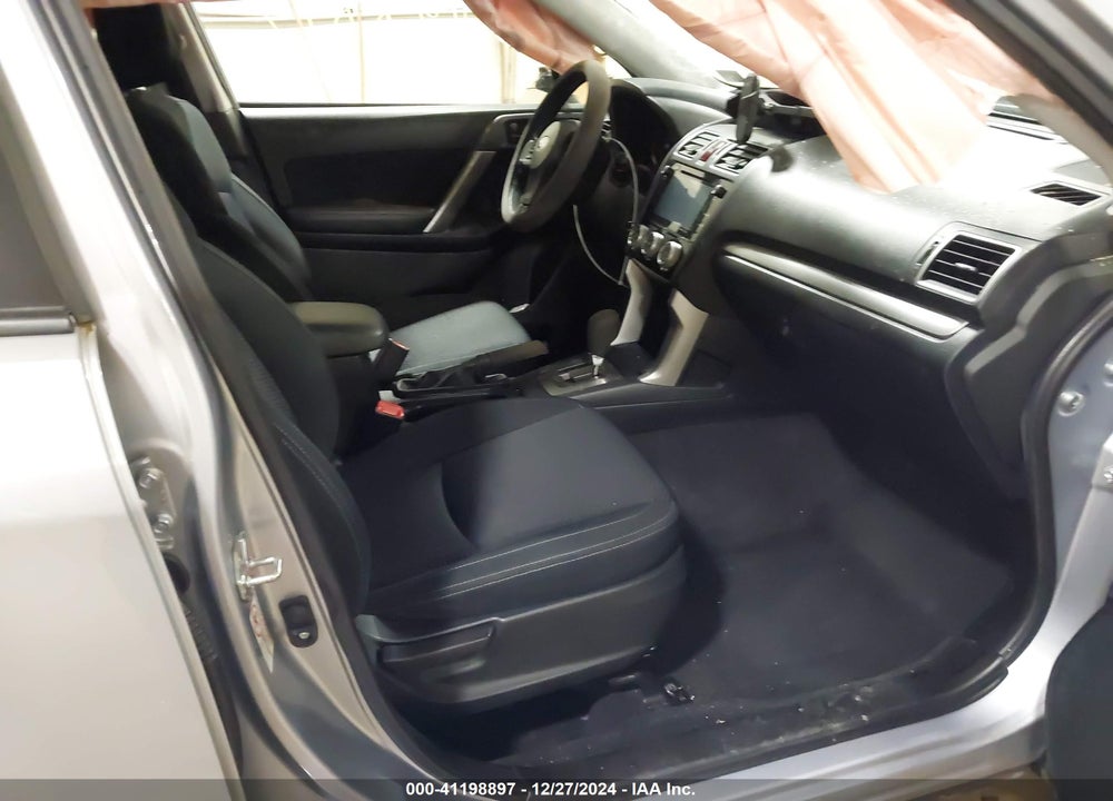 2016 SUBARU FORESTER 2.5I PREMIUM VIN: JF2SJAFC0GH551877