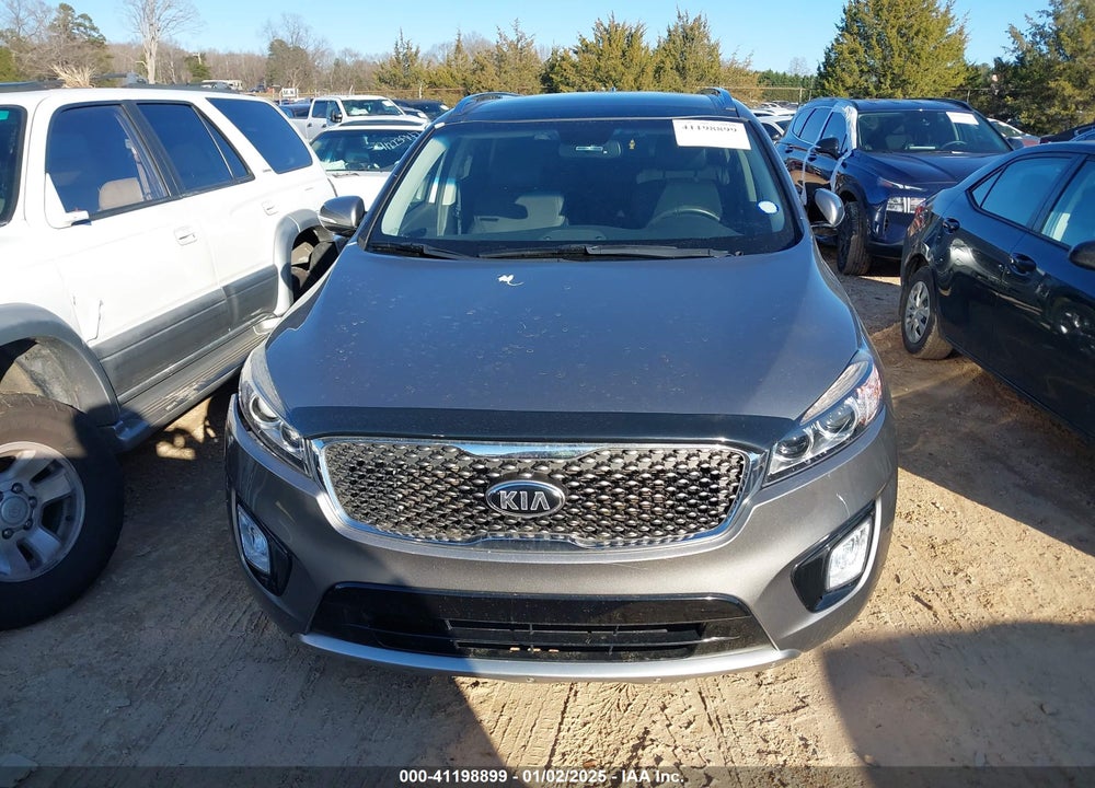 2018 KIA SORENTO SX V6 VIN: 5XYPK4A54JG379980