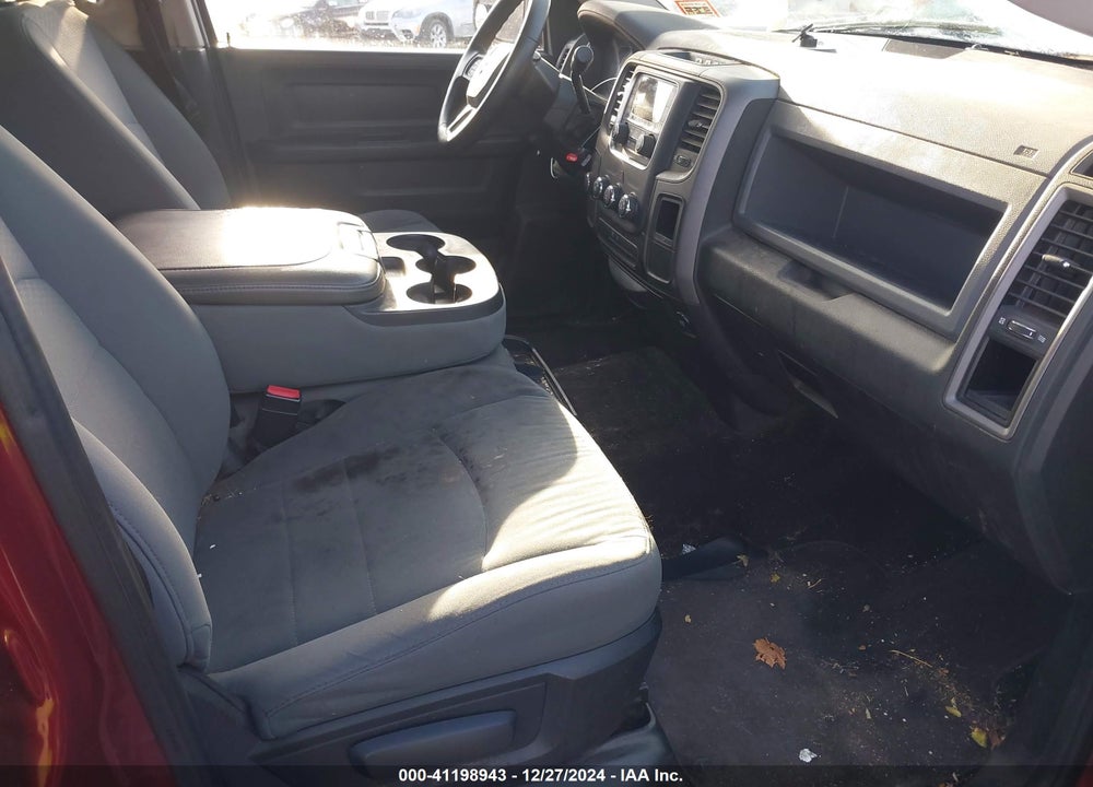 2013 RAM 1500 EXPRESS VIN: 1C6RR7KT4DS580657