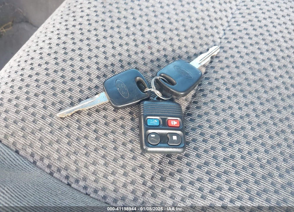 2001 FORD F-150 LARIAT/XL/XLT VIN: 1FTRX18L01NB62853