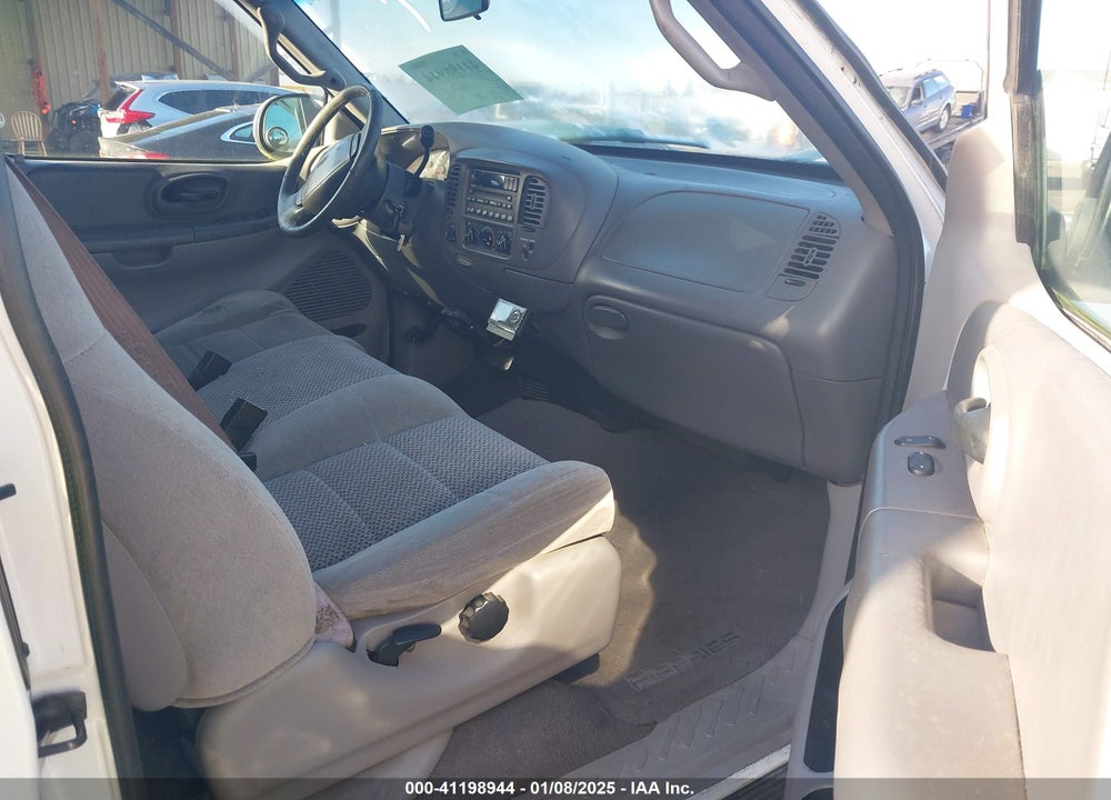 2001 FORD F-150 LARIAT/XL/XLT VIN: 1FTRX18L01NB62853