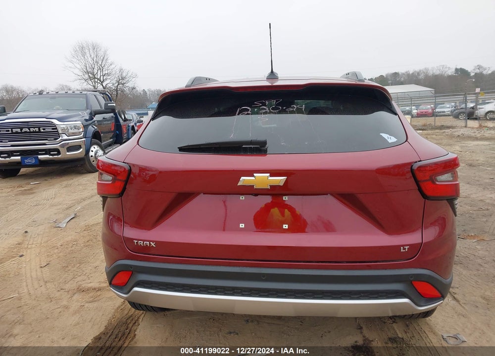 2024 CHEVROLET TRAX FWD LT VIN: KL77LHE29RC244589