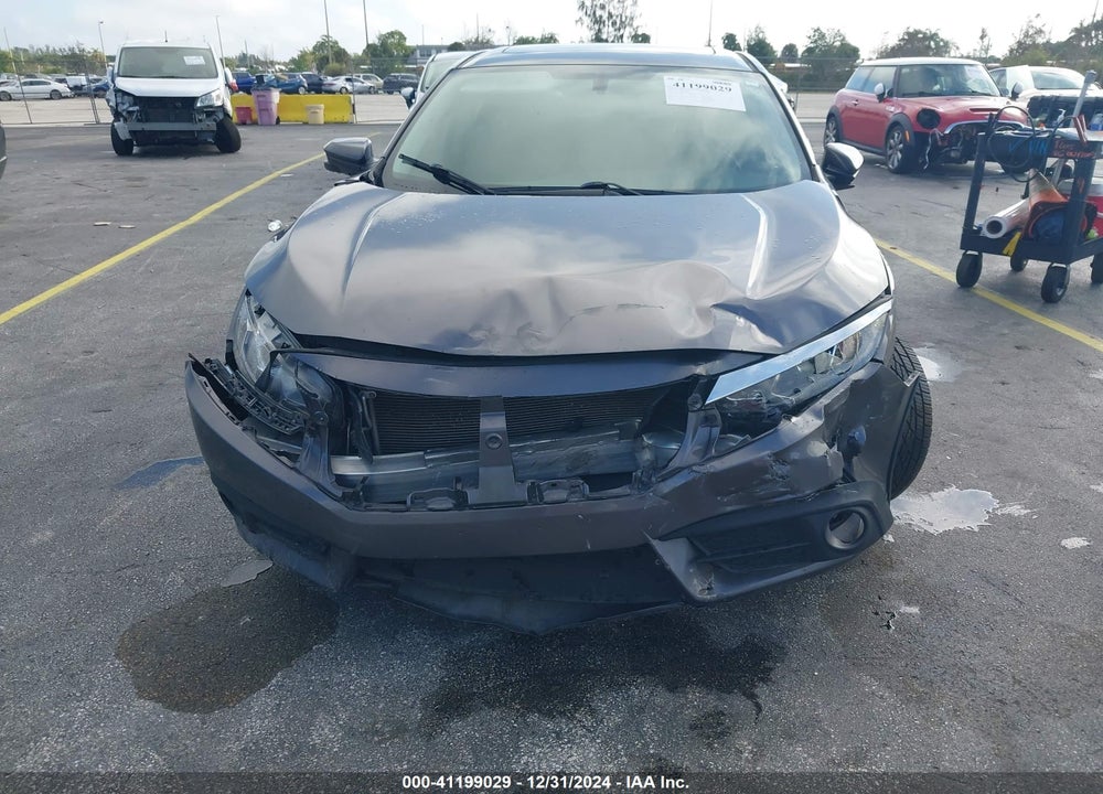 2018 HONDA CIVIC VIN: JHMFC1F76JX043146