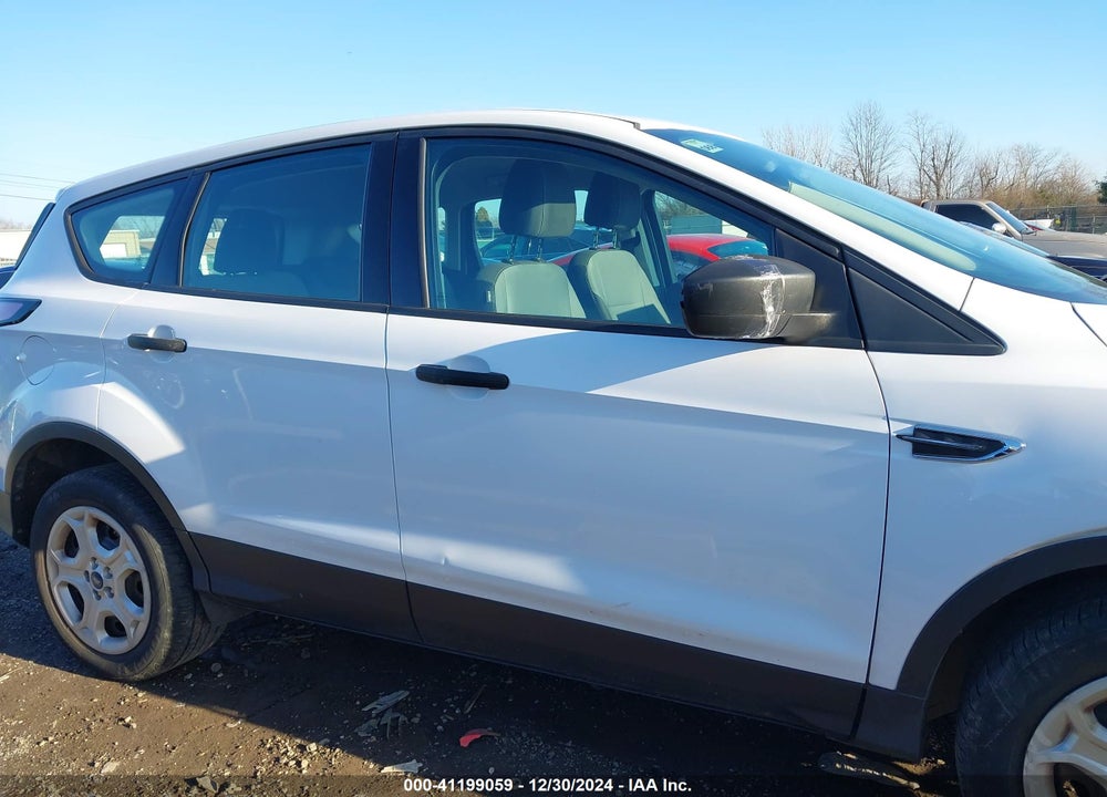 2017 FORD ESCAPE S VIN: 1FMCU0F7XHUE68713