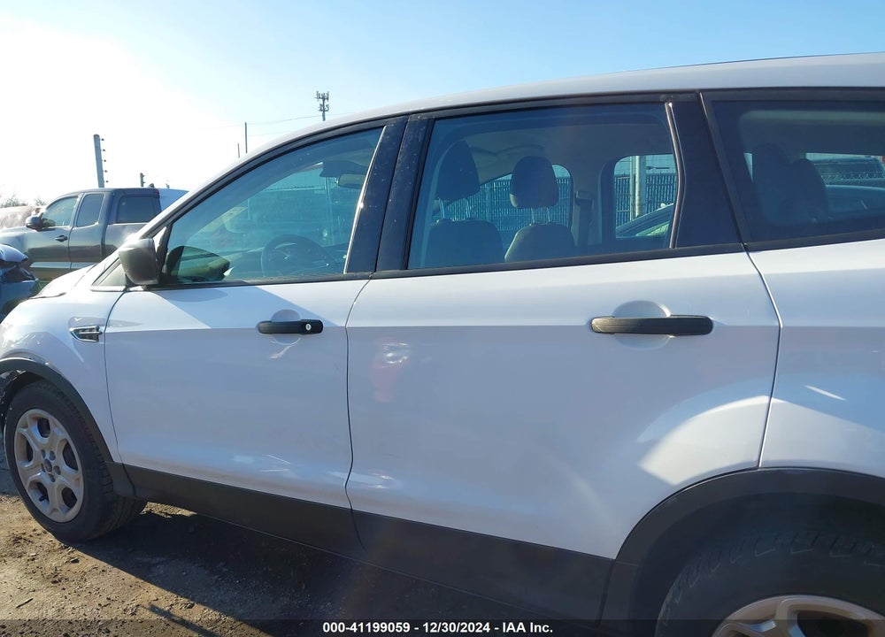 2017 FORD ESCAPE S VIN: 1FMCU0F7XHUE68713