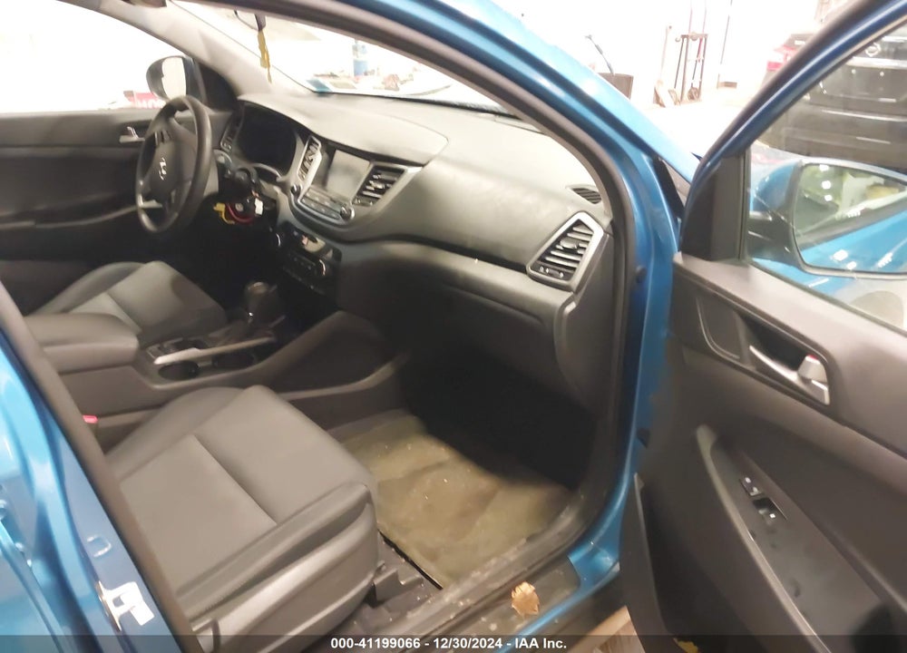 2018 HYUNDAI TUCSON SEL VIN: KM8J3CA43JU697345