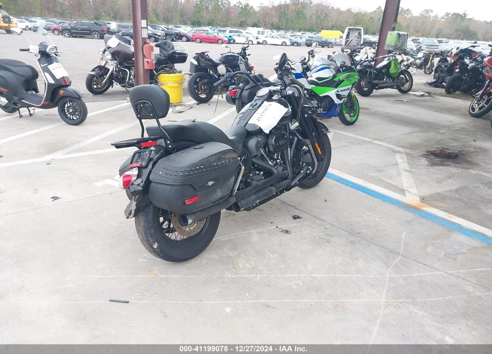 2023 HARLEY-DAVIDSON FLHCS VIN: 1HD1YBK10PB029073