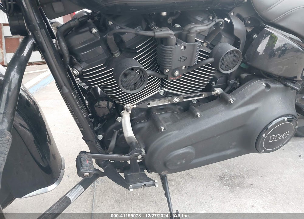 2023 HARLEY-DAVIDSON FLHCS VIN: 1HD1YBK10PB029073