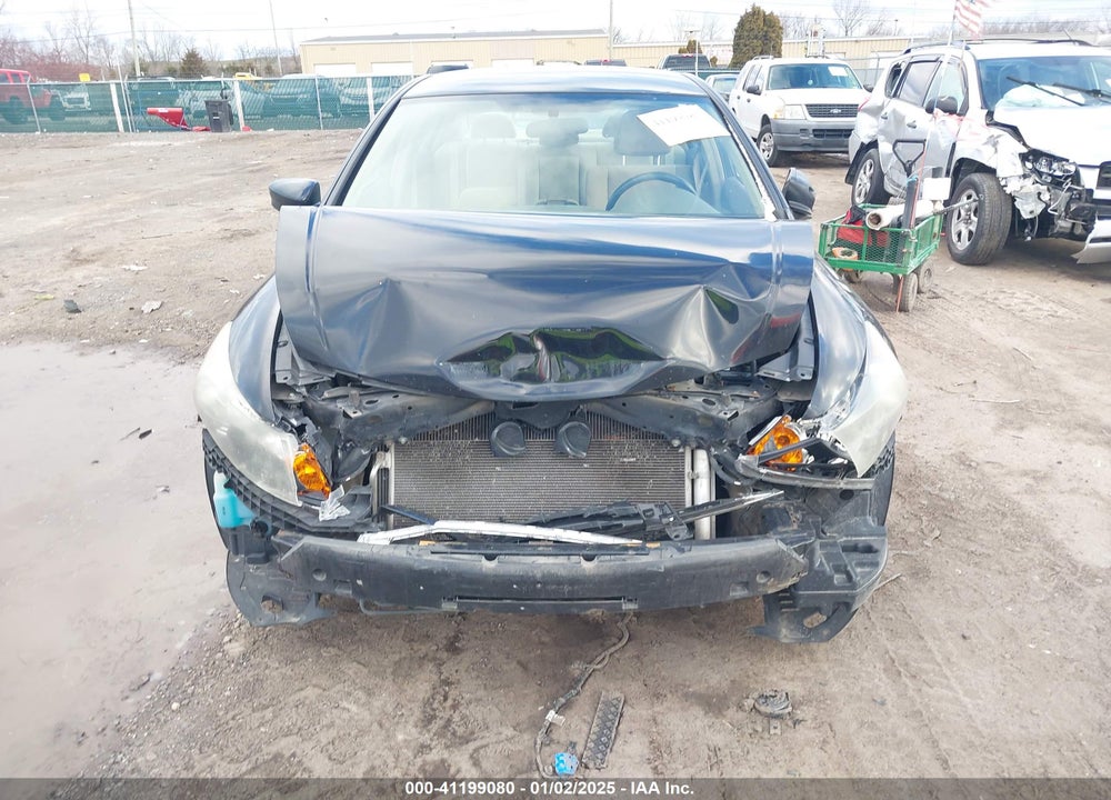 2009 HONDA ACCORD VIN: 1HGCP26459A128354