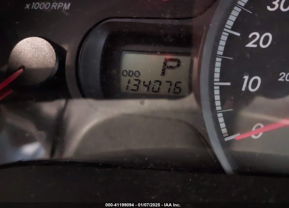 2013 TOYOTA SIENNA LE V6 8 PASSENGER VIN: 5TDKK3DCXDS364969
