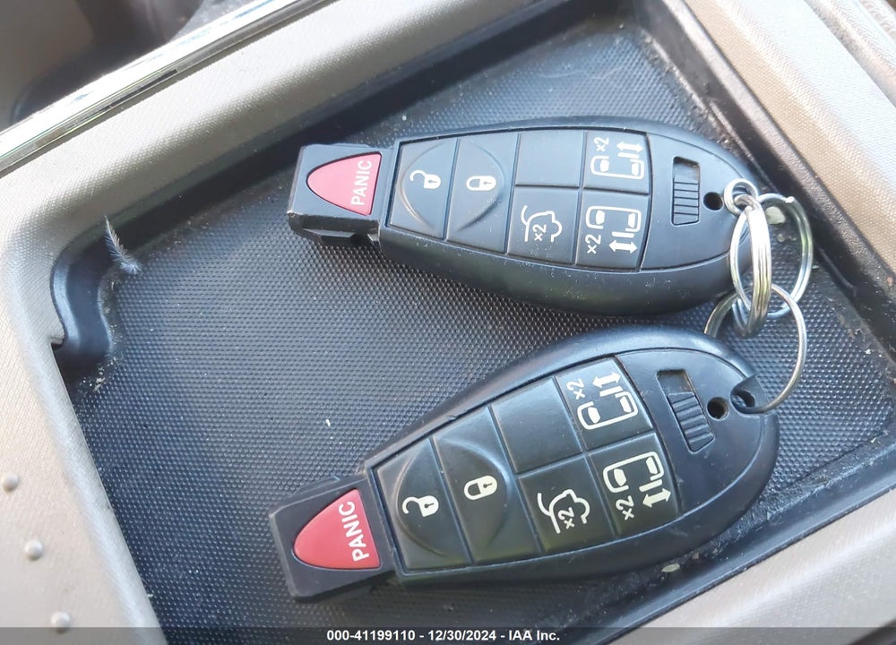 2015 CHRYSLER TOWN & COUNTRY TOURING VIN: 2C4RC1BG2FR619874