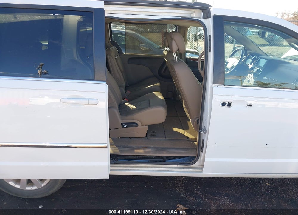 2015 CHRYSLER TOWN & COUNTRY TOURING VIN: 2C4RC1BG2FR619874