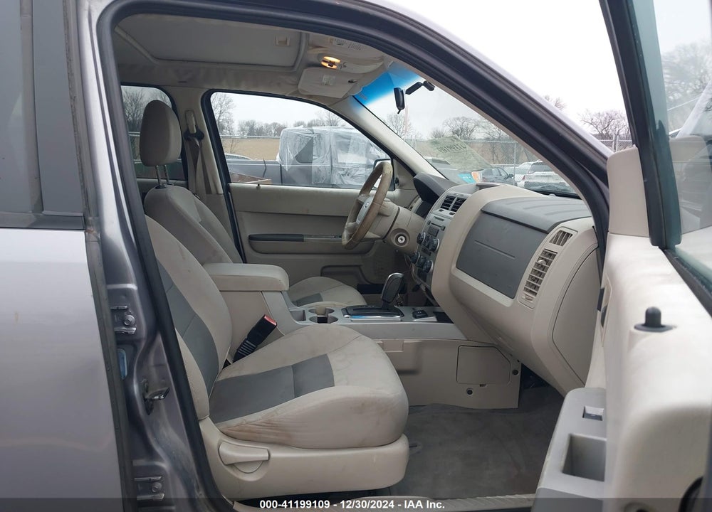 2008 FORD ESCAPE HYBRID VIN: 1FMCU49H88KB49088