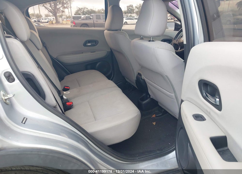2018 HONDA HR-V LX VIN: 3CZRU5H32JM722067