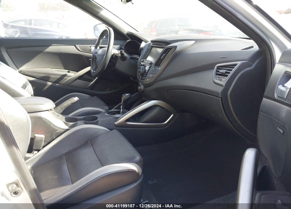 2016 HYUNDAI VELOSTER TURBO VIN: KMHTC6AEXGU252628