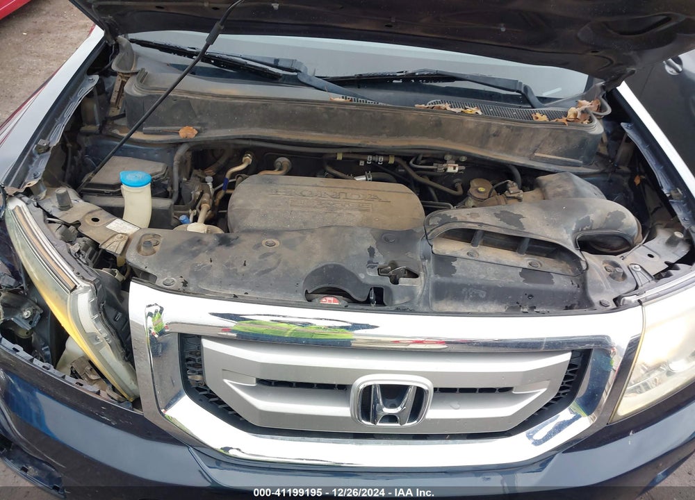 2011 HONDA PILOT EX-L VIN: 5FNYF3H56BB013228