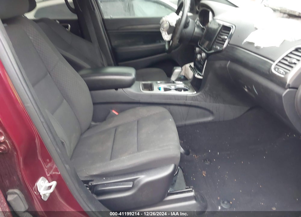 2019 JEEP GRAND CHEROKEE VIN: 1C4RJFAG8KC669301