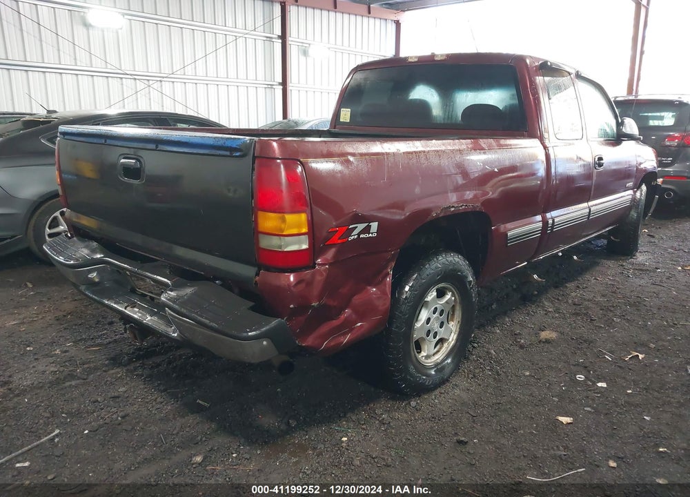 2001 CHEVROLET SILVERADO 1500 LS VIN: 2GCEK19T611391356