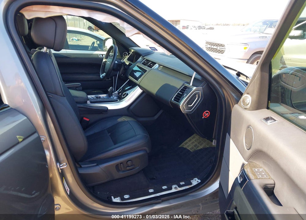 2018 LAND ROVER RANGE ROVER SPORT HSE VIN: SALWR2RV4JA804767