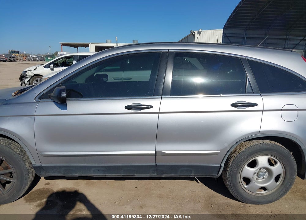 2008 HONDA CR-V LX VIN: JHLRE38388C015125