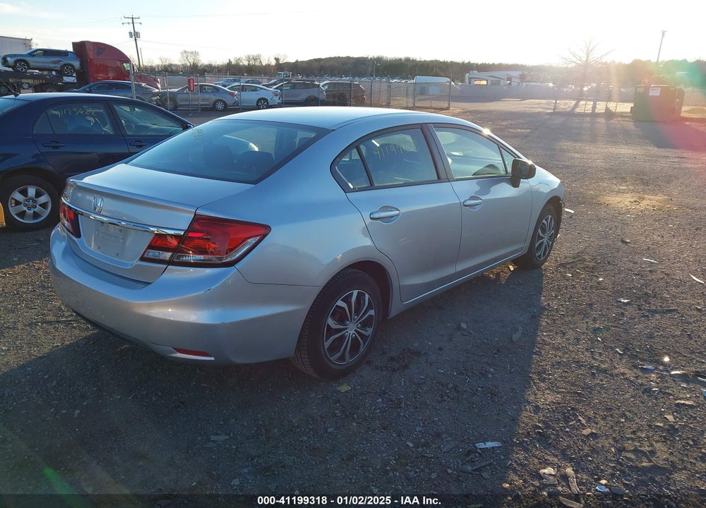 2014 HONDA CIVIC LX VIN: 19XFB2F50EE235371