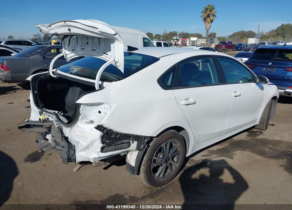 2022 KIA FORTE VIN: 3KPF24AD7NE499536